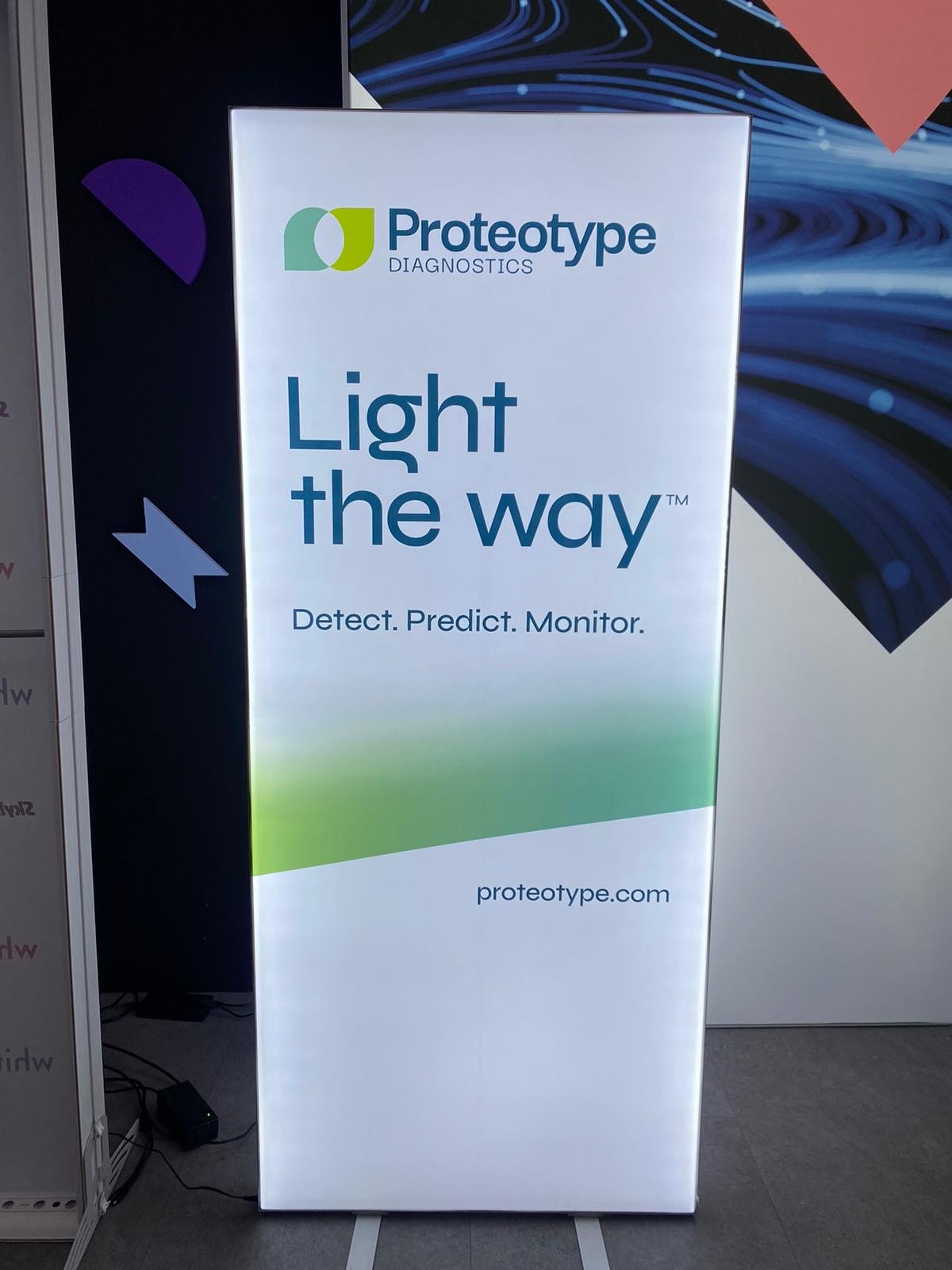 Budget Light Box - Apex banners